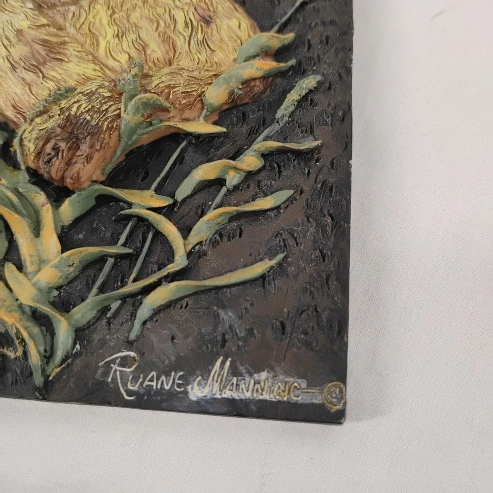 Ruane Manning 2pc Painted 3D Wildlife Resin Plaques Lion &‎ Zebra Safari African